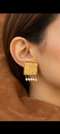Gold-plated earrings